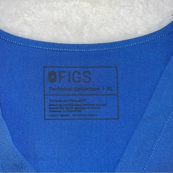 FIGS Tech Catarina One-Pocket Scrub Top Ceil Blue FW1000 Women's Size XL - Picture 5 of 11